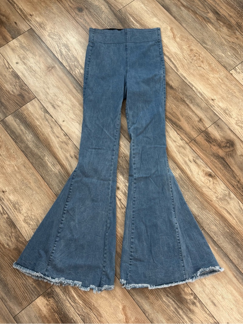 Skylar + Madison Denim Flared Jeans in Medium Blue